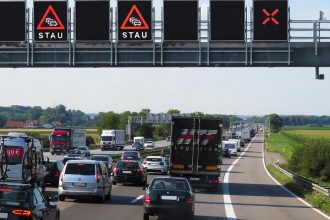 Autobahnstau1