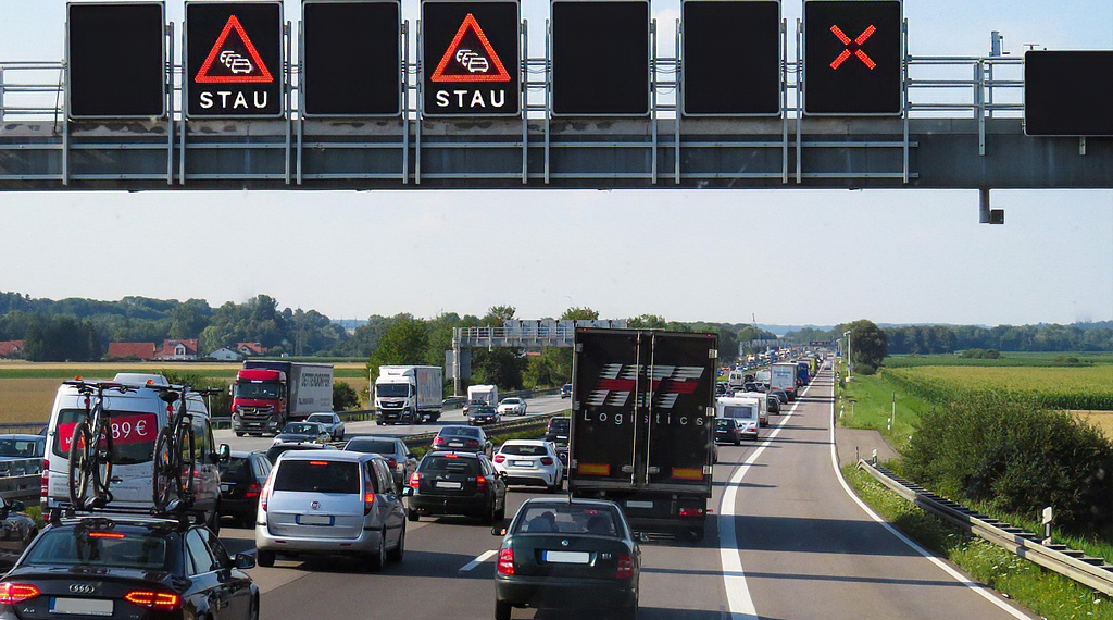 Autobahnstau1
