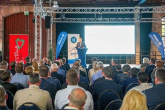 Unternehmenstreffen hf1