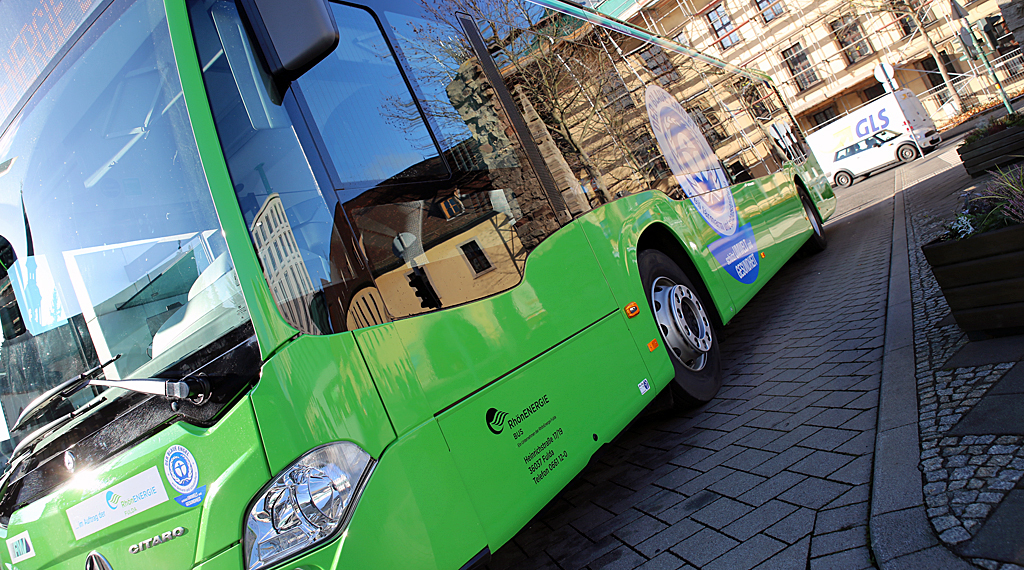Re bus1