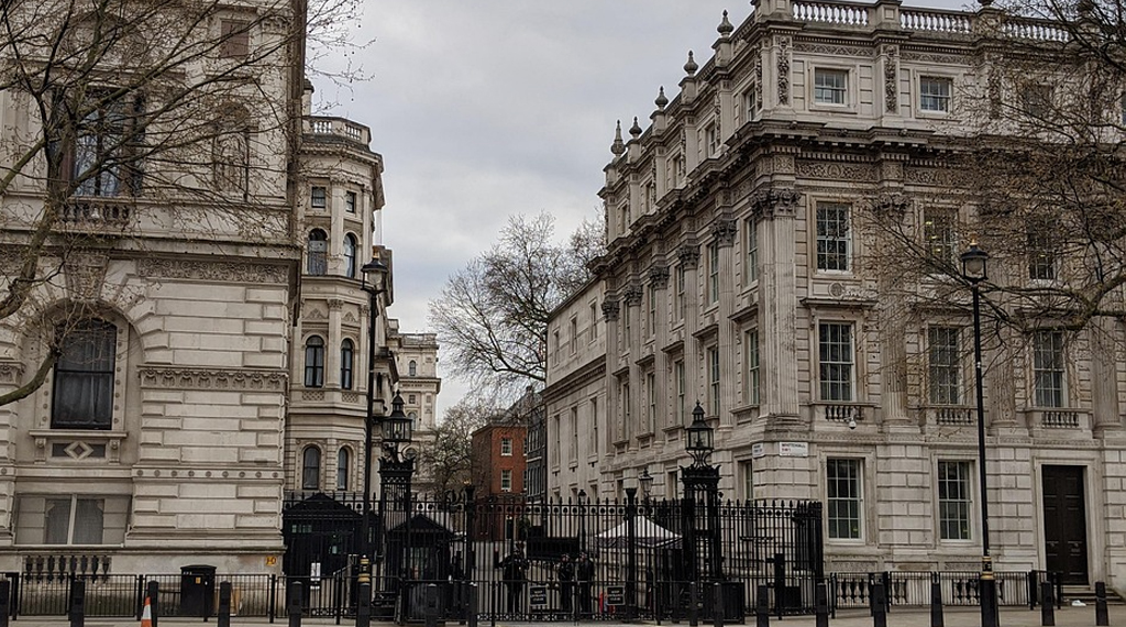 Downing st1